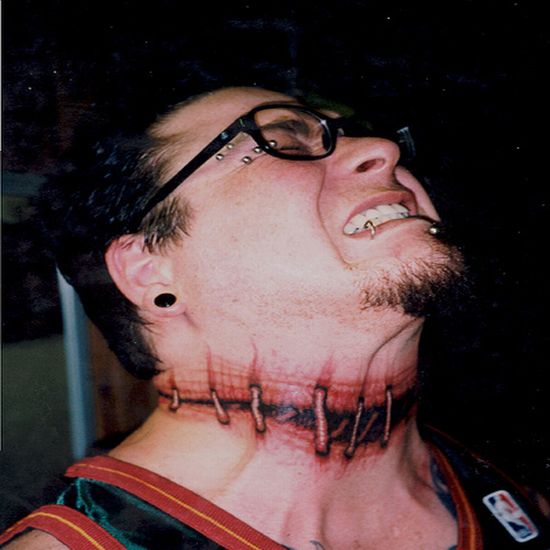 Татуировки(тату) на шее