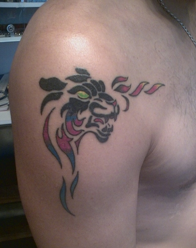 Татуировка(тату) тигра на плече